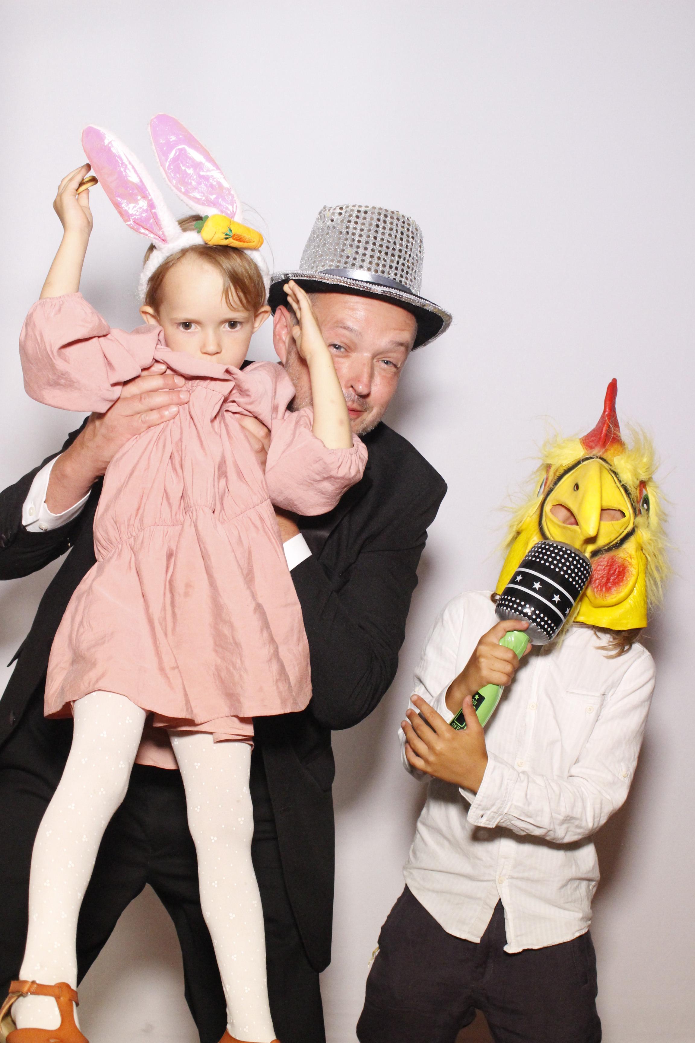 Kate & Dave's Wedding | View more photos from the event at gallery.myphotoboothexperience.co.uk/u/MyPhotoBoothExperienceLtd/Kate-Daves-Wedding